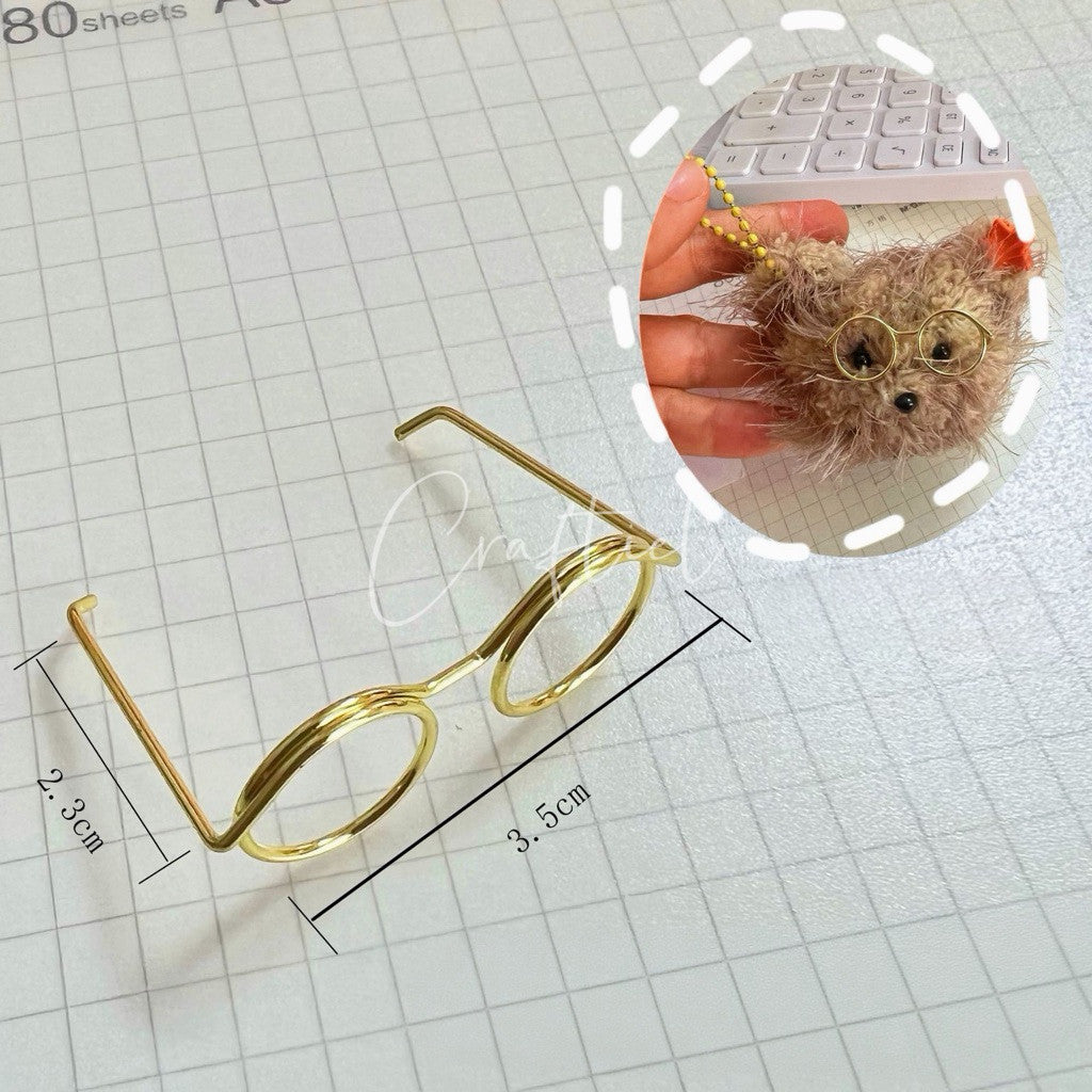 Miniature Doll Eye and Accessories
